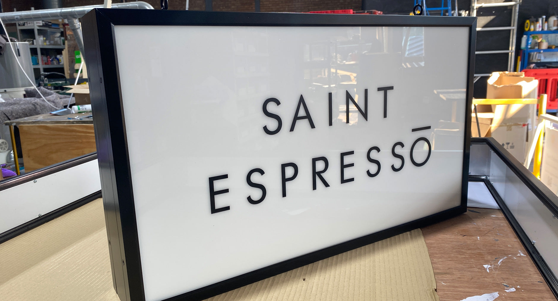 Light box for Saint Expresso