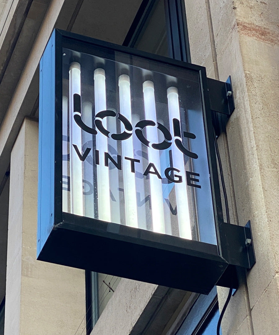 Tube Light box Sign