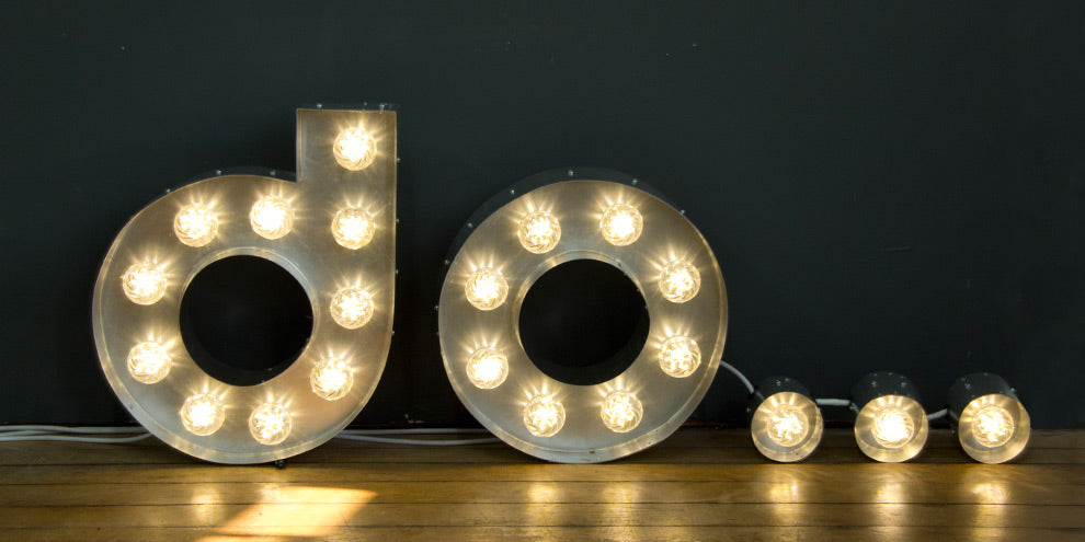 Illuminated Bulb Letters London