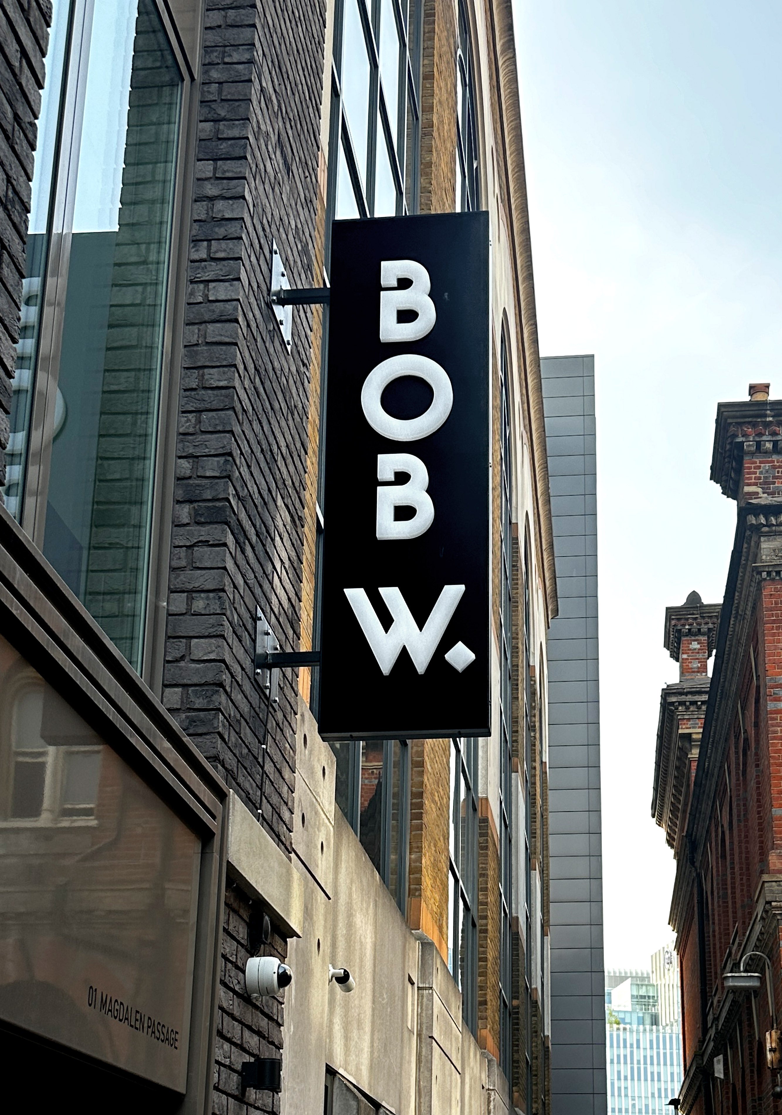 Bob W. Signage London - Sign Installation London | Goodwin & Goodwin