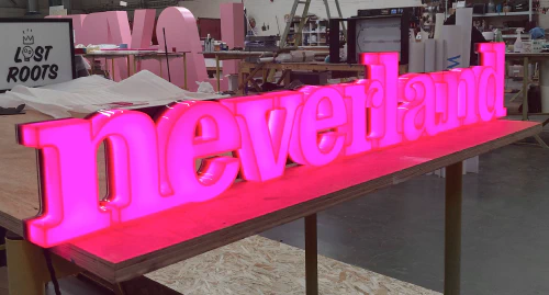 images/illuminated_acrylic_letters.jpg | London Sign Gallery | Goodwin & Goodwin images/illuminated_acrylic_letters.jpg London - Bespoke Signs by Goodwin & Goodwin