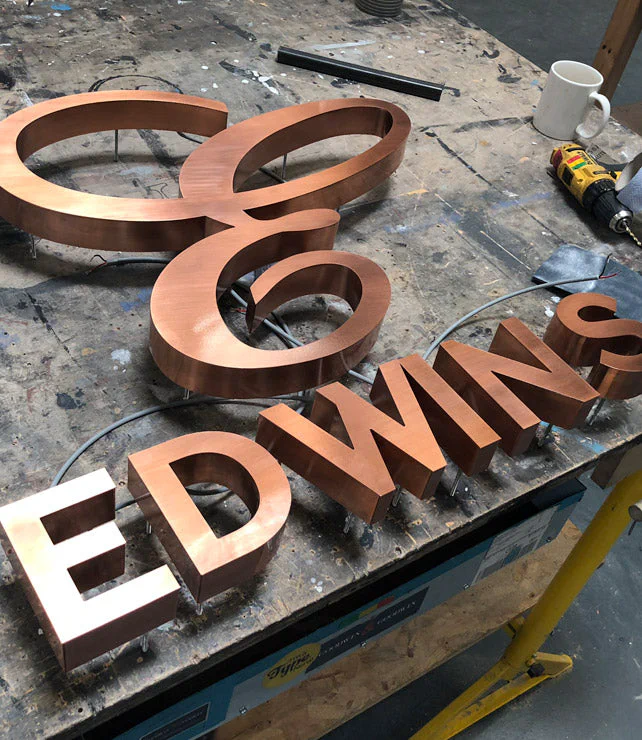 Lacquered Copper Letters – Brass Signs by Goodwin & Goodwin, London