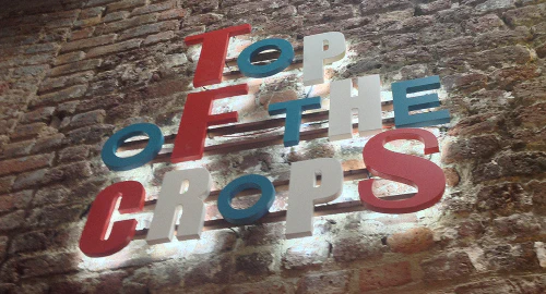 images/back_lit_letters_22.jpg London - Bespoke Signs by Goodwin & Goodwin