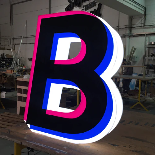 images/illuminated_acrylic_letter2.jpg