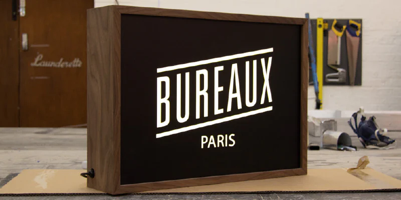 Bureaux light box Bureaux light box – Light Boxes by Goodwin & Goodwin, London