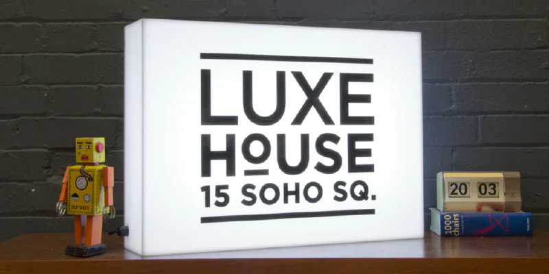 Frameless lightbox Frameless lightbox – Light Boxes by Goodwin & Goodwin, London