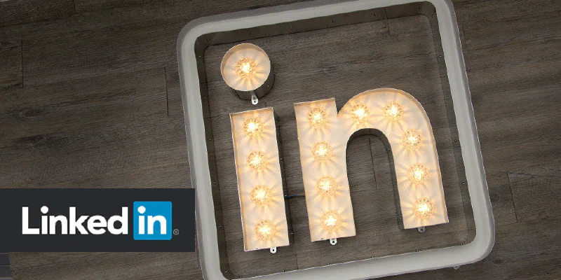 LinkedIn logo in lights LinkedIn logo in lights – Light Up Letters by Goodwin & Goodwin, London