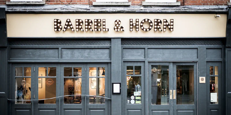 Barrel & Horn – Restaurant Signs by Goodwin & Goodwin, London