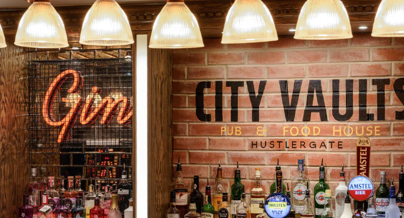 City Vaults – Restaurant Signs by Goodwin & Goodwin, London