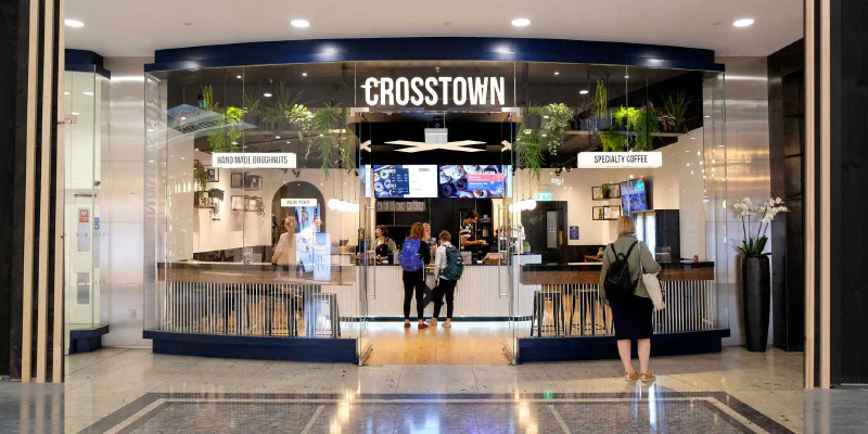 Crosstown Doughnuts – Restaurant Signs by Goodwin & Goodwin, London