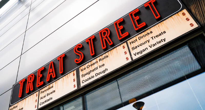 Treat Street - Milton Keynes – Restaurant Signs by Goodwin & Goodwin, London